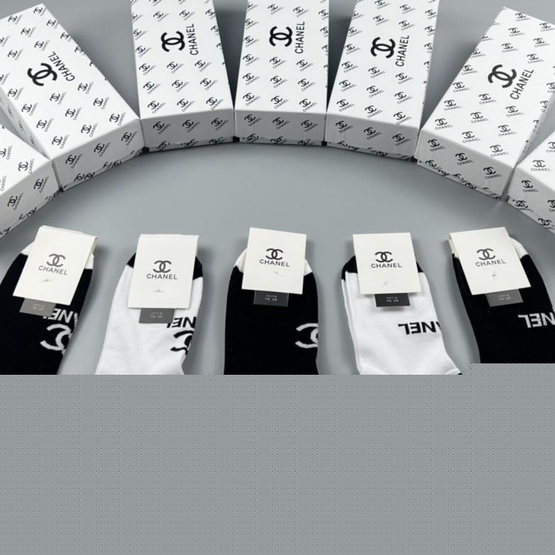 Ch*el socks